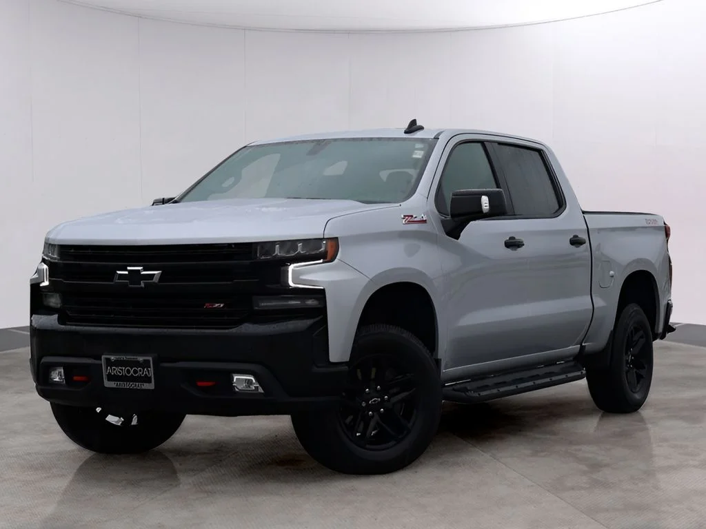 2021 Chevrolet Silverado 1500 LT Trail Boss 4X4 Crew Cab Short Box's photo