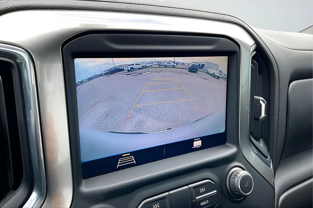 Used 2022 Silver Chevrolet RST image 13