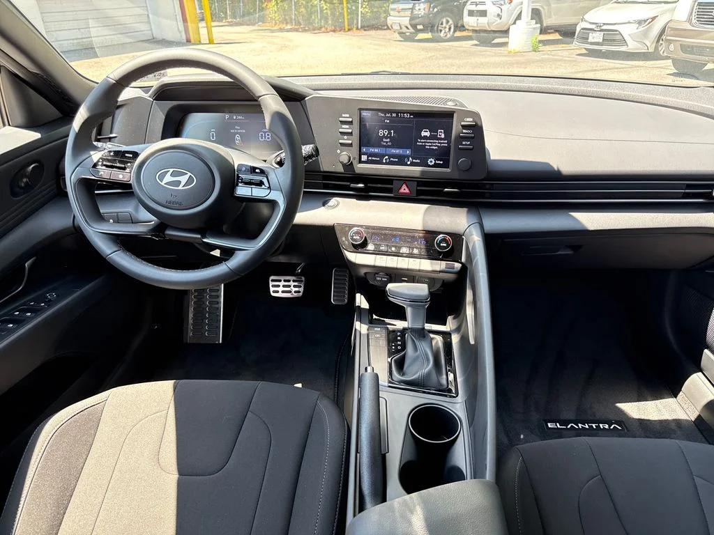 Used 2026 Ecotronic Gray Hyundai SEL Sport image 19