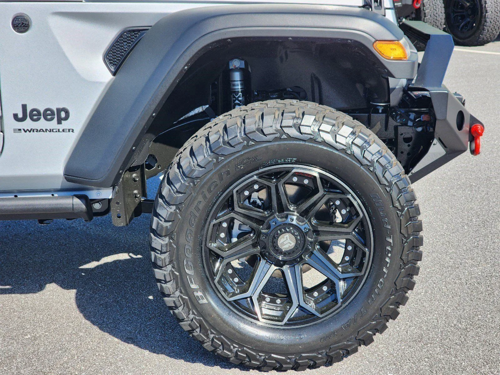 Used 2024 Silver Jeep Willys Wheeler with SCA Performance Package image 3