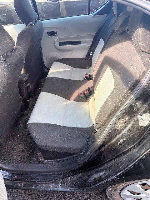 Used 2013 Black Toyota  image 18