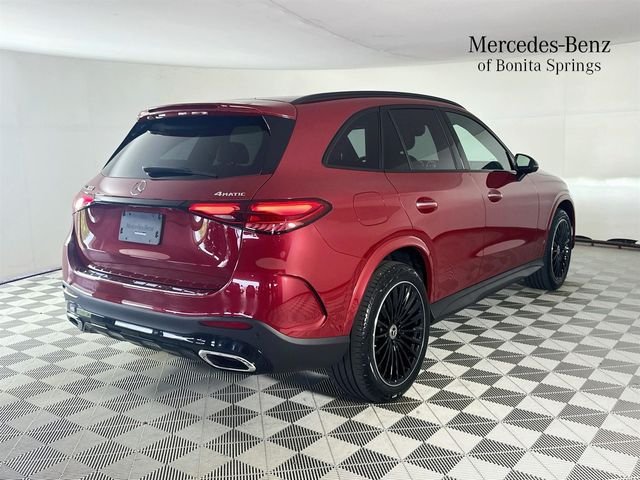 Used 2026 Red Mercedes-Benz GLC 300 image 7