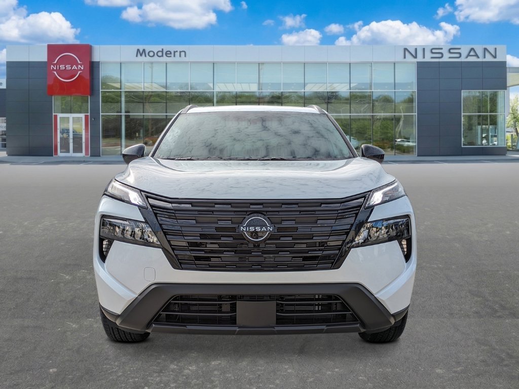 New 2026 Everest White Pearl Tricoat Nissan Dark Armor image 8