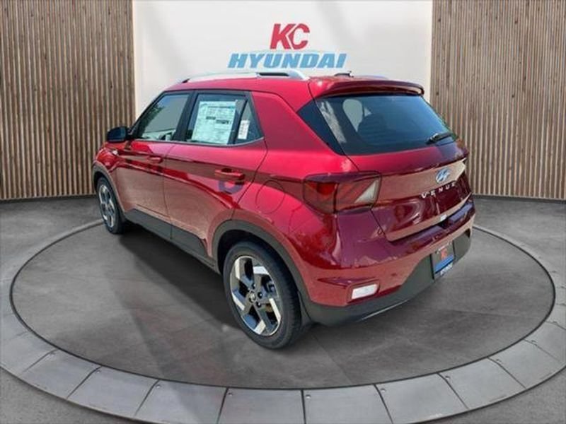 Used 2025 Ultimate Red Hyundai Limited image 3
