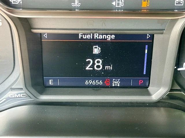 Used 2021 Black GMC AT4 image 12