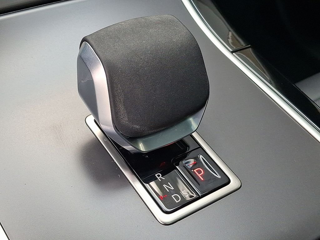 2026 Land Rover Range Rover Velar S - Photo 21