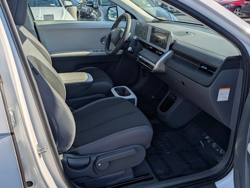 2024 Hyundai IONIQ 5 SEL - Photo 9