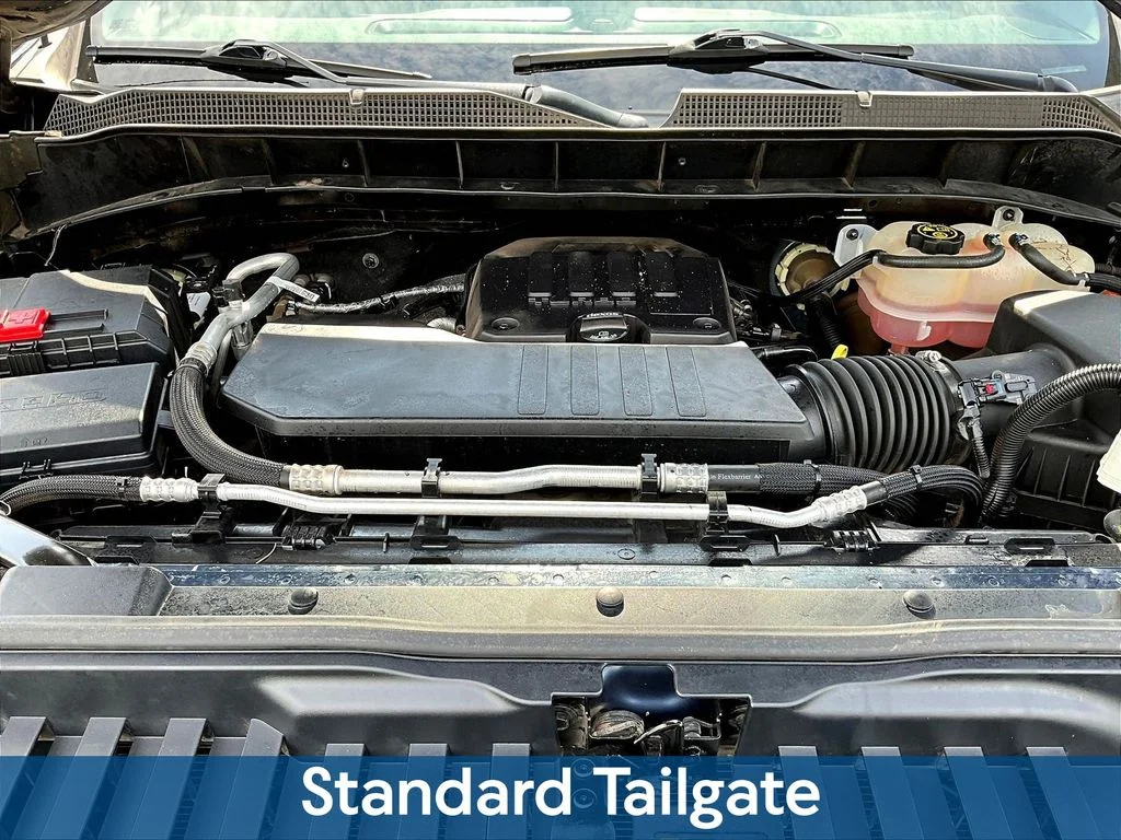 Used 2022 Blue Chevrolet Custom image 32