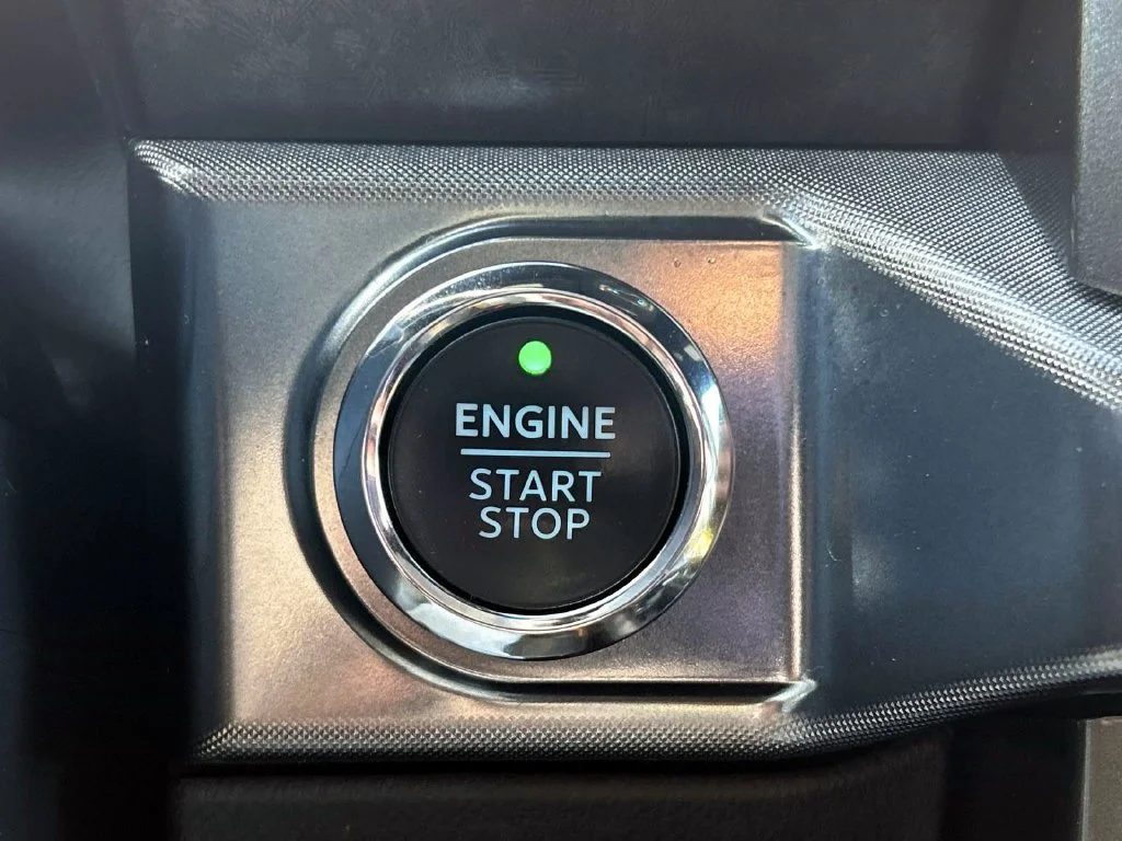 Used 2022 Blue Metallic Ford Tremor image 27