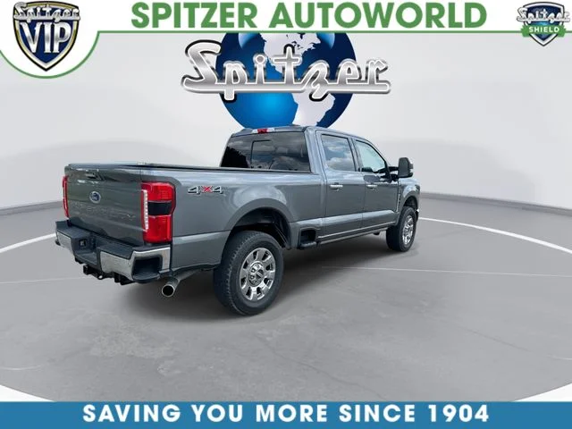 Used 2024 Gray Ford Lariat image 9