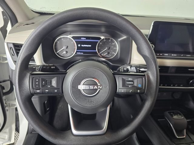 Used 2023 Pearl White Nissan SV image 19