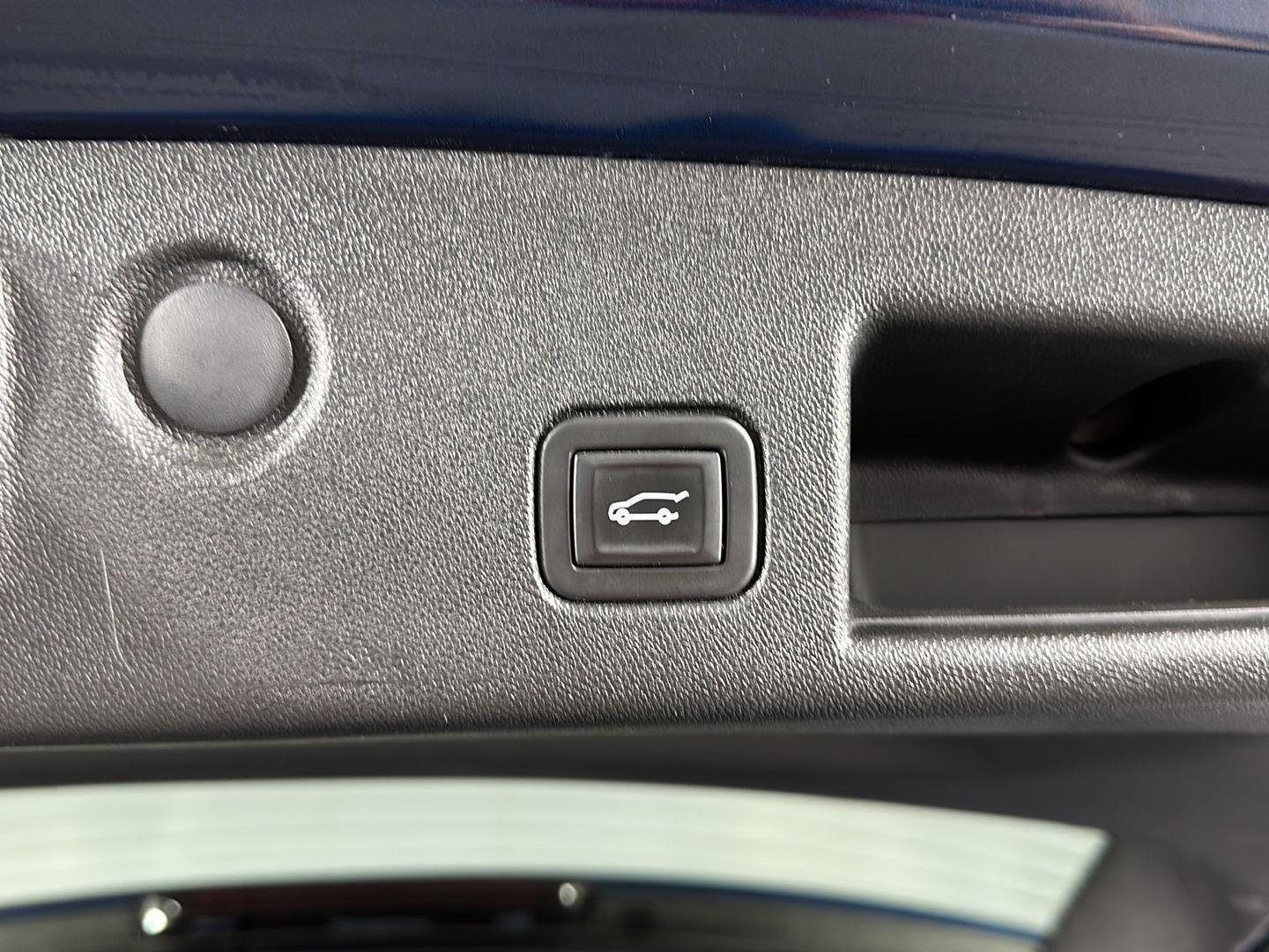 Used 2020 Pacific Blue Metallic Chevrolet LT image 28