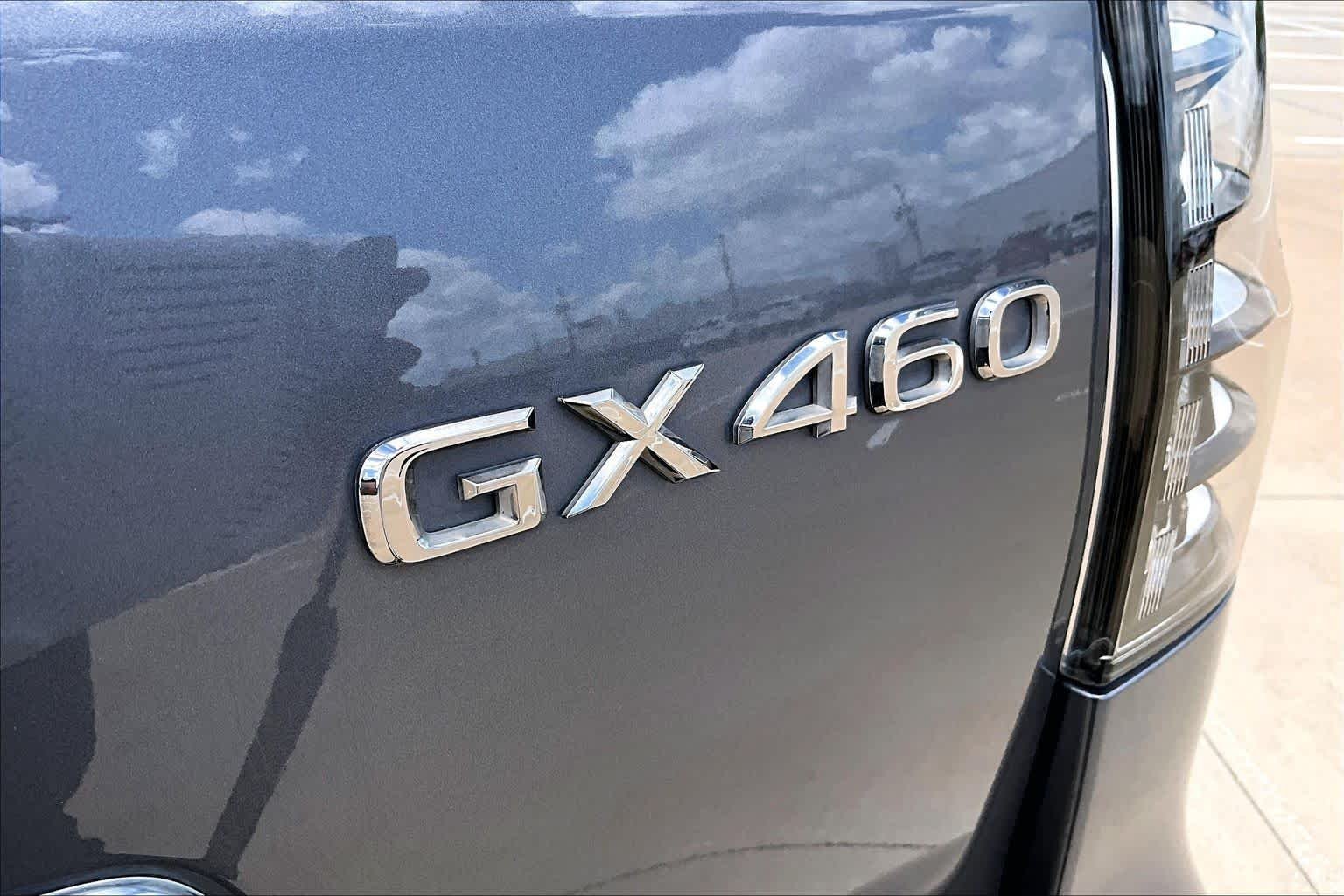 Used 2023 Nebula Gray Pearl Lexus Premium image 10