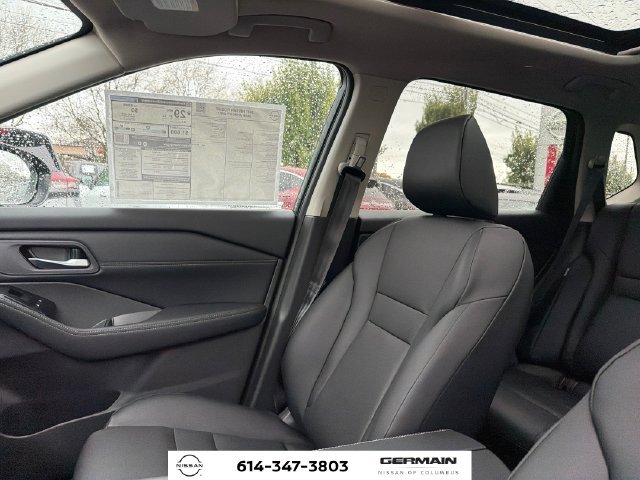 New 2027 Obsidian Green Pearl Nissan Dark Armor™ image 22
