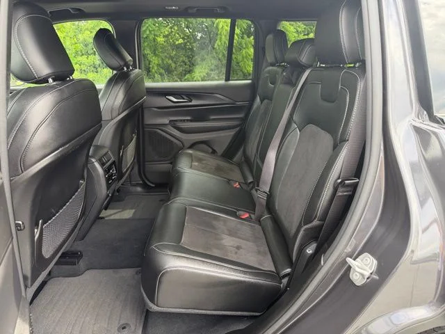 Used 2023 Gray Jeep Altitude X image 17