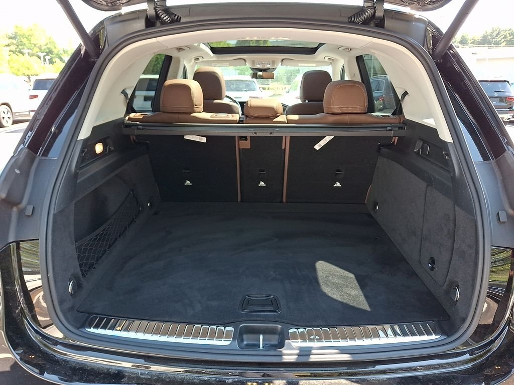 Certified Used 2026 Black Mercedes-Benz GLE 450 image 29
