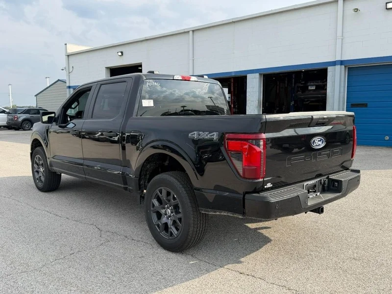 New 2026 Agate Black Metallic Ford STX 4WD SuperCrew 5.5