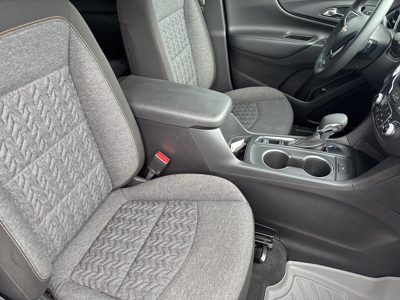 Used 2023 SUMMIT WHITE Chevrolet LT image 37
