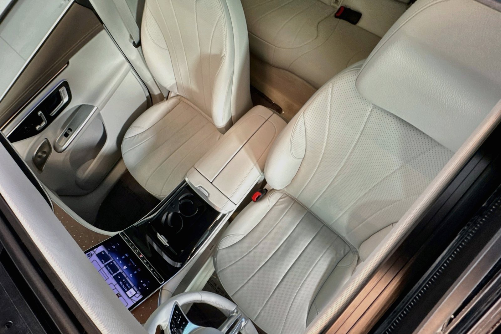 Certified Used 2023 Twilight Blue Metallic Mercedes-Benz EQE 350 image 20