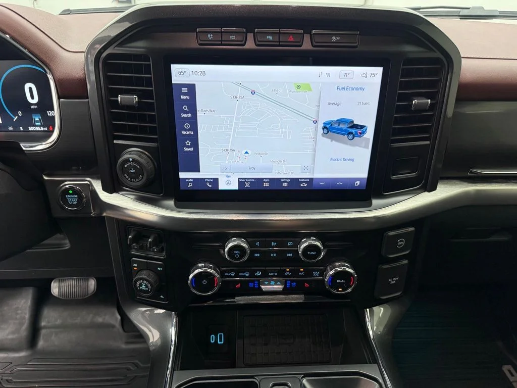 Used 2023 Gray Ford Lariat image 27