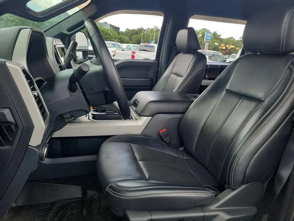 Used 2022 Black Ford LARIAT image 18