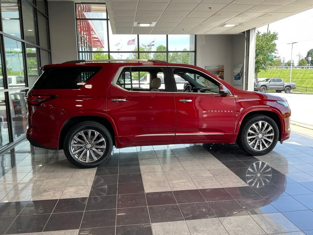Used 2023 Red Chevrolet Premier image 5