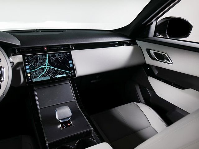 New 2026 Fuji White Land Rover S image 16