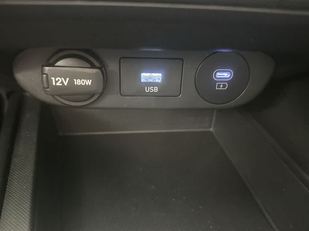 Used 2025 Ecotronic Gray Hyundai SE image 17