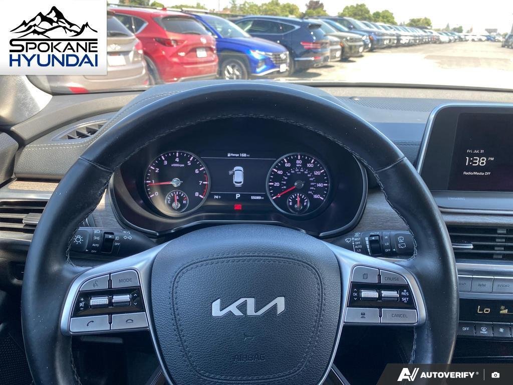 Used 2022 Wolf Gray Kia SX image 17