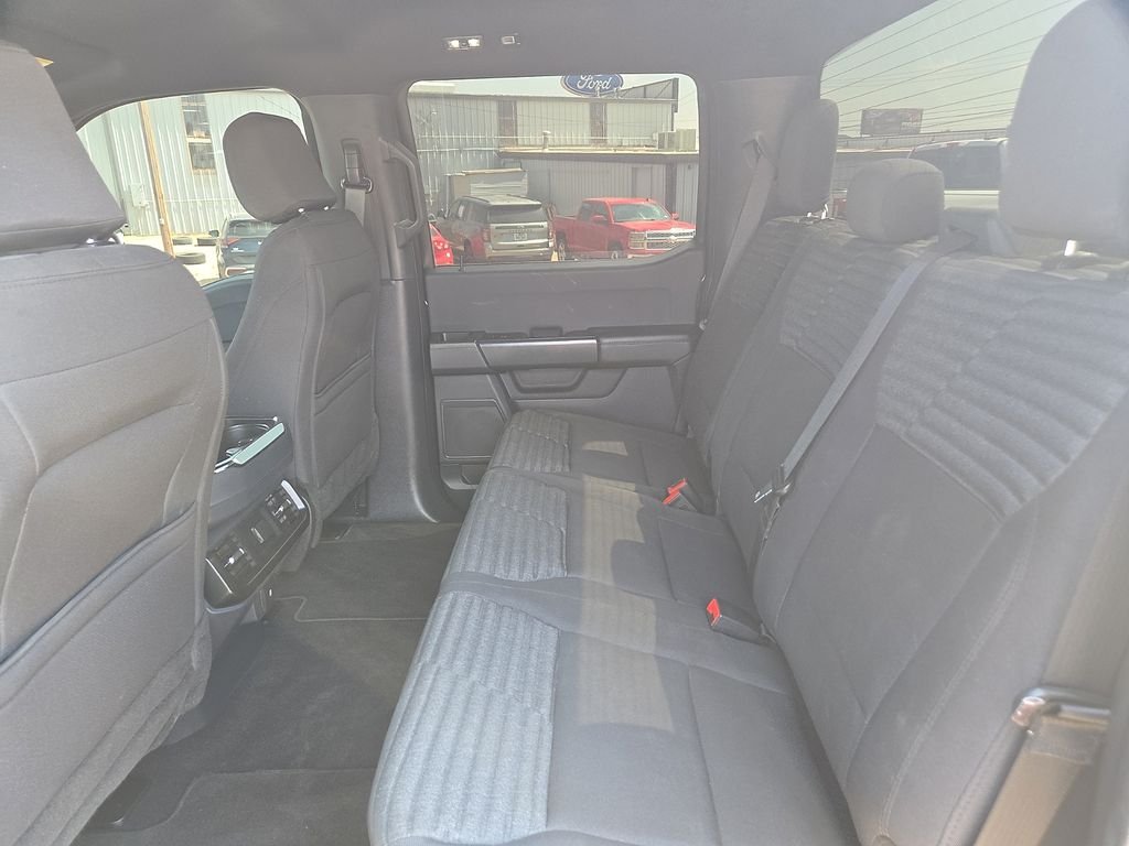 Used 2023 Antimatter Blue Metallic Ford XL image 17