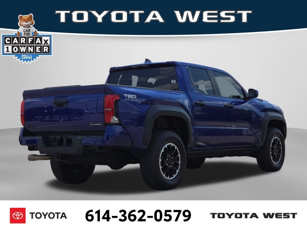 Used 2025  Toyota  image 7