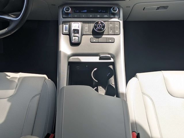 Used 2023 Gray Hyundai SEL image 20