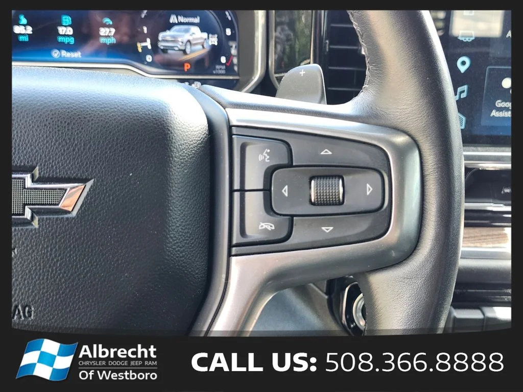 Used 2023 Black Chevrolet RST image 30