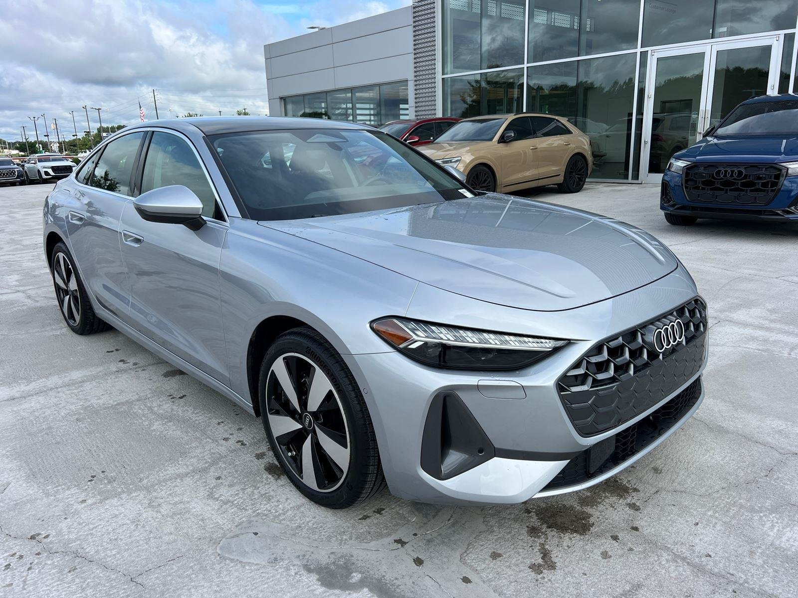 Used 2025 Florett Silver Metallic Audi Premium Plus image 3