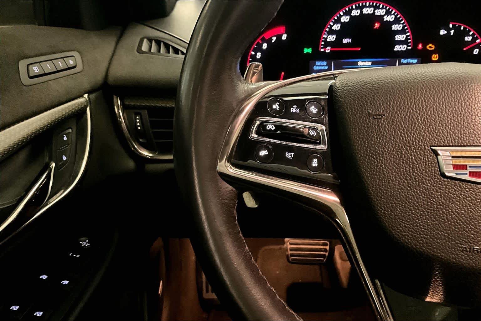Used 2017 Crystal White Tricoat Cadillac  image 23