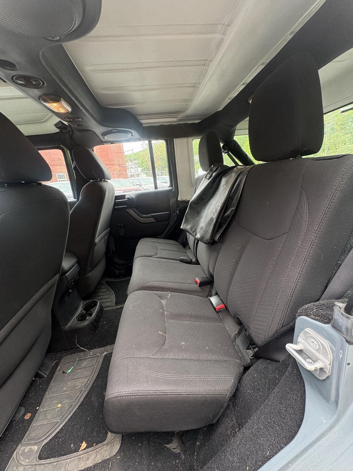 Used 2014 Anvil Clearcoat Jeep Sport image 13