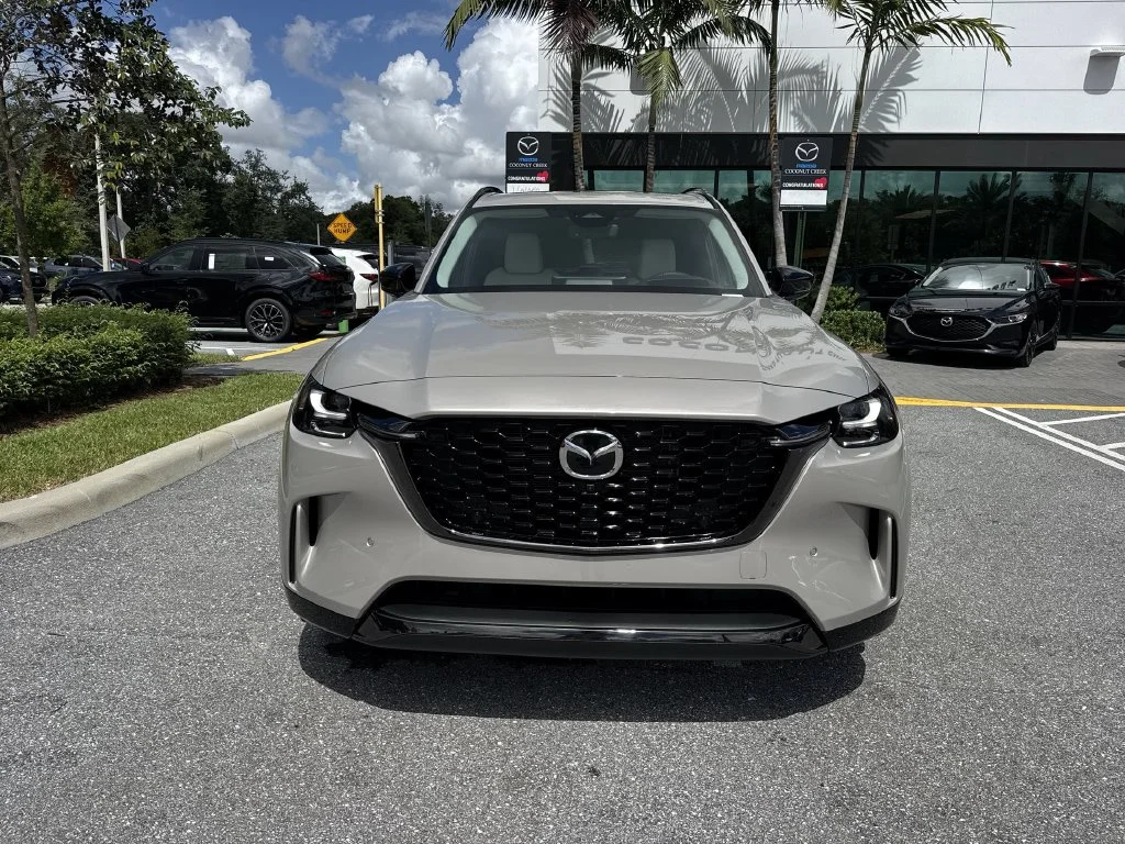 New 2026 Platinum Quartz Mazda 3.3 Turbo S Premium image 8