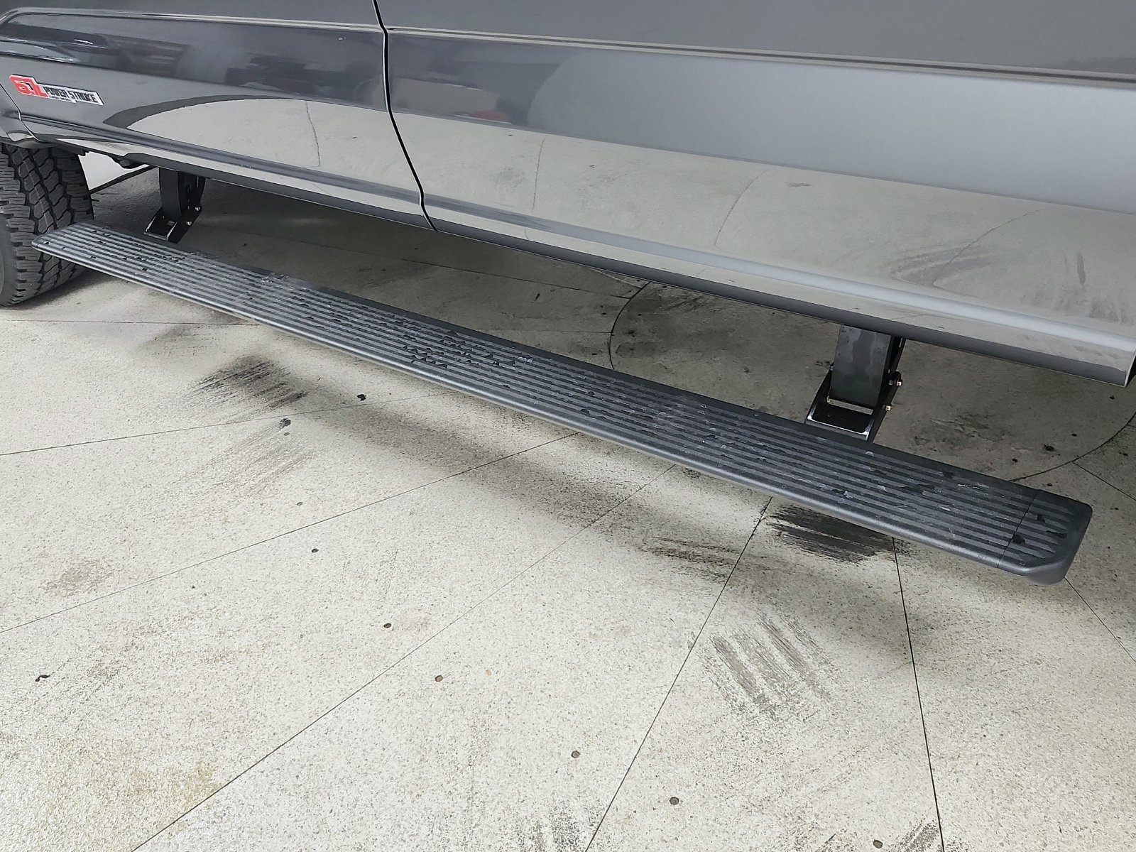 New 2027 Carbonized Gray Metallic Ford F-250® Platinum® image 48