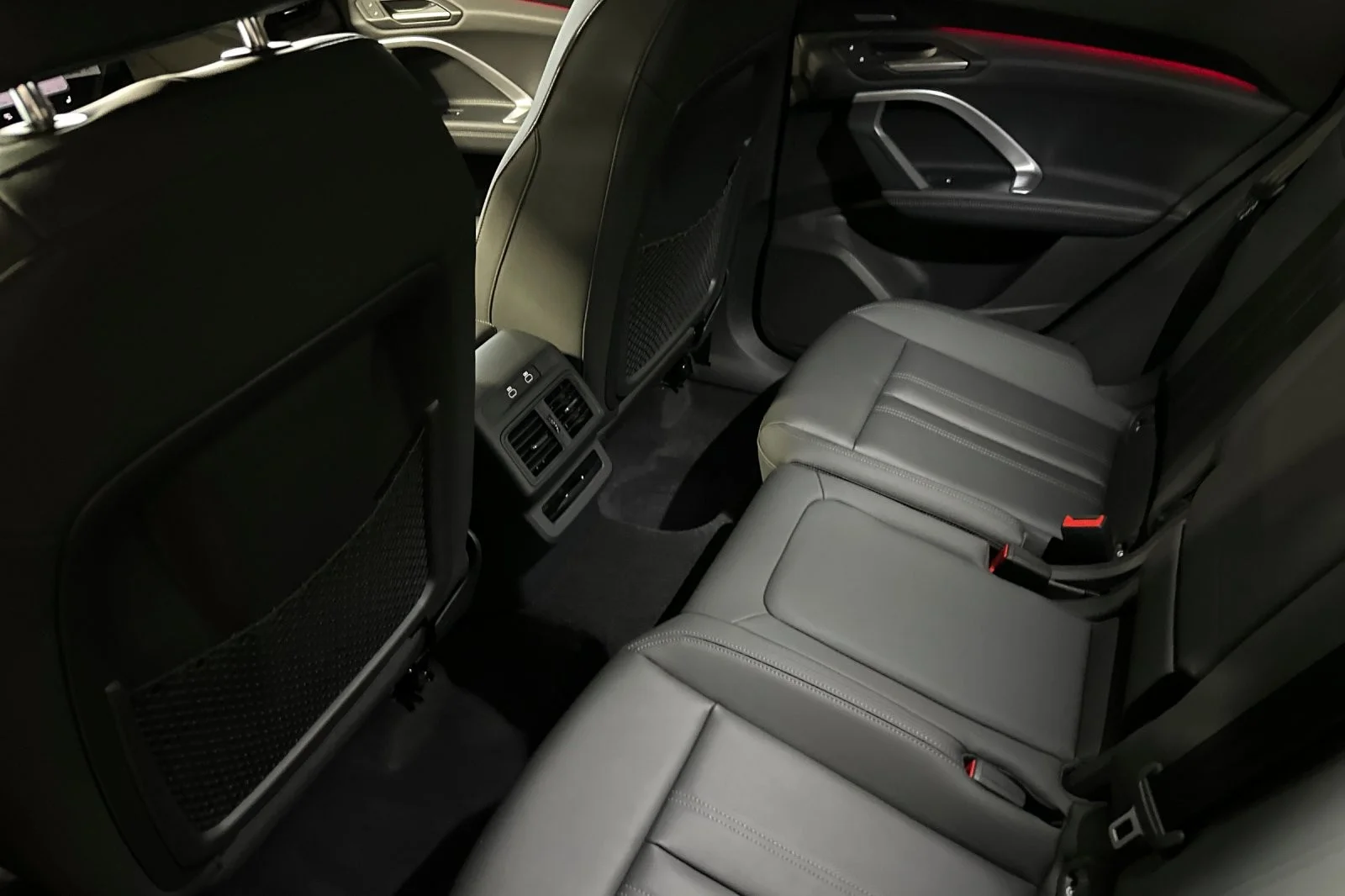 New 2026 Tambora Gray Metallic Audi Premium Plus 2.0 TFSI quattro image 11