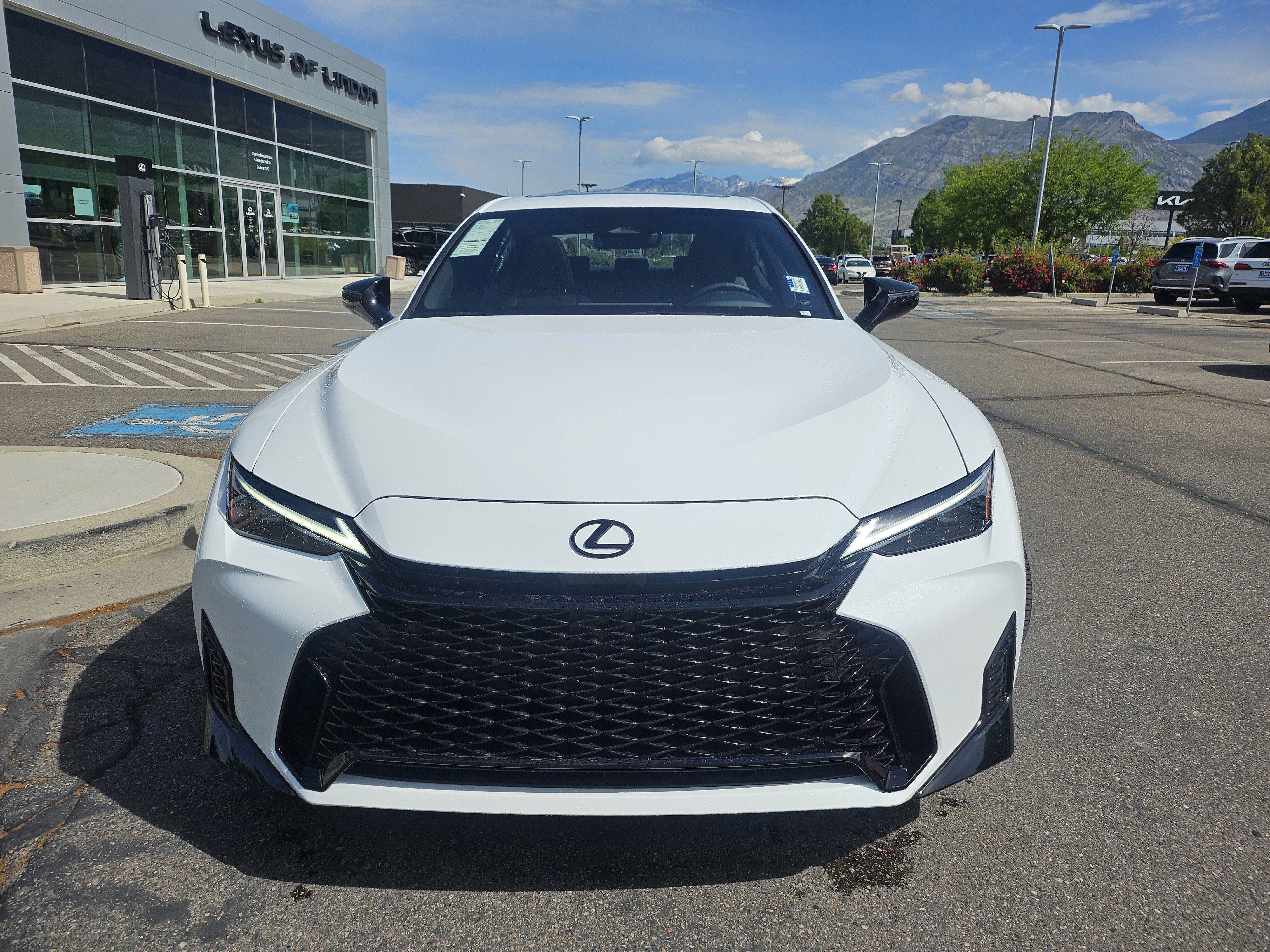 New 2026 Ultra White Lexus F SPORT DESIGN AWD image 2