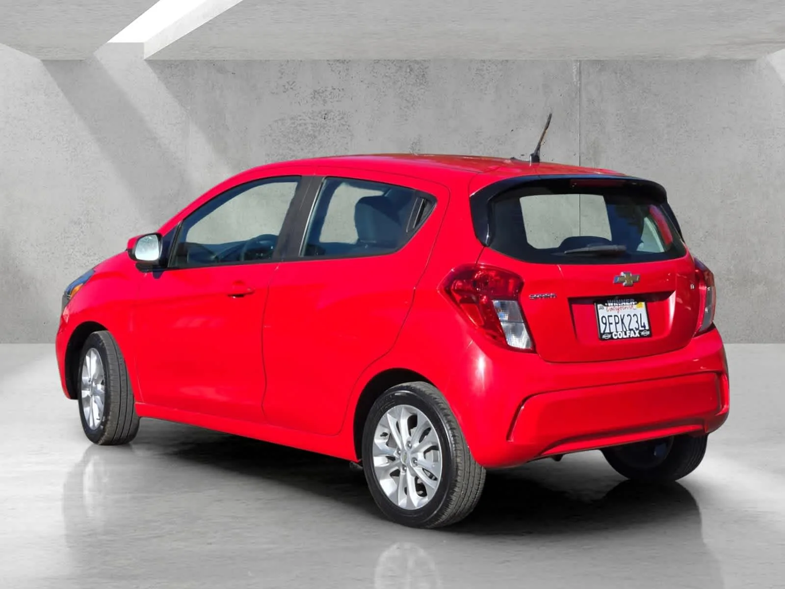 Used 2020 RED HOT Chevrolet LT image 6