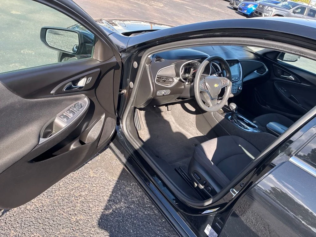 Used 2024 Black Chevrolet LT image 12