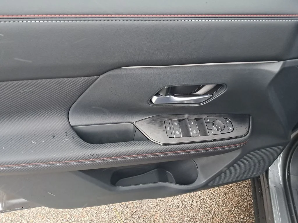 2026 Nissan KICKS SR AWD - Photo 21