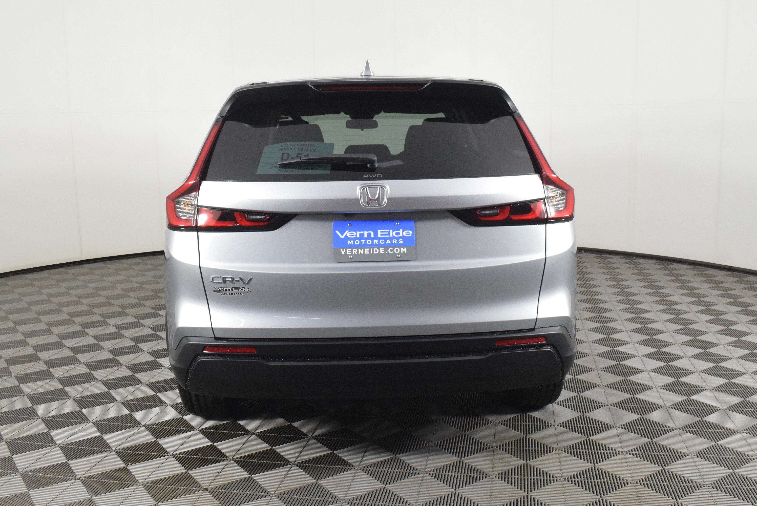New 2026 Solar Silver Metallic Honda LX image 7