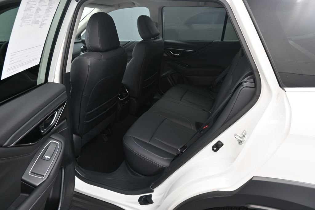 Used 2025 Crystal White Pearl Subaru Limited XT image 17