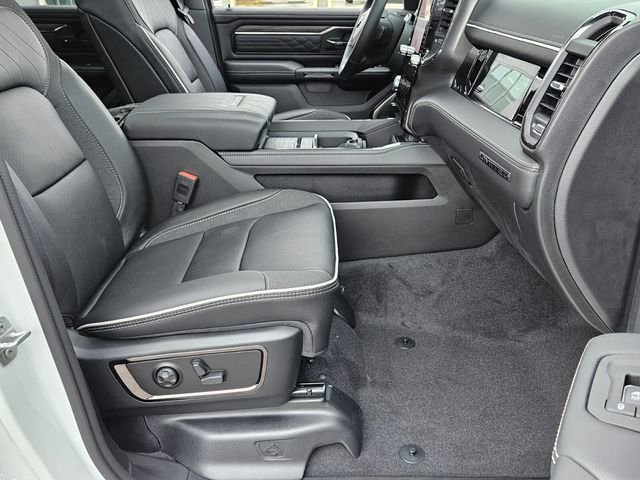 2026 RAM 1500 Limited - Photo 15