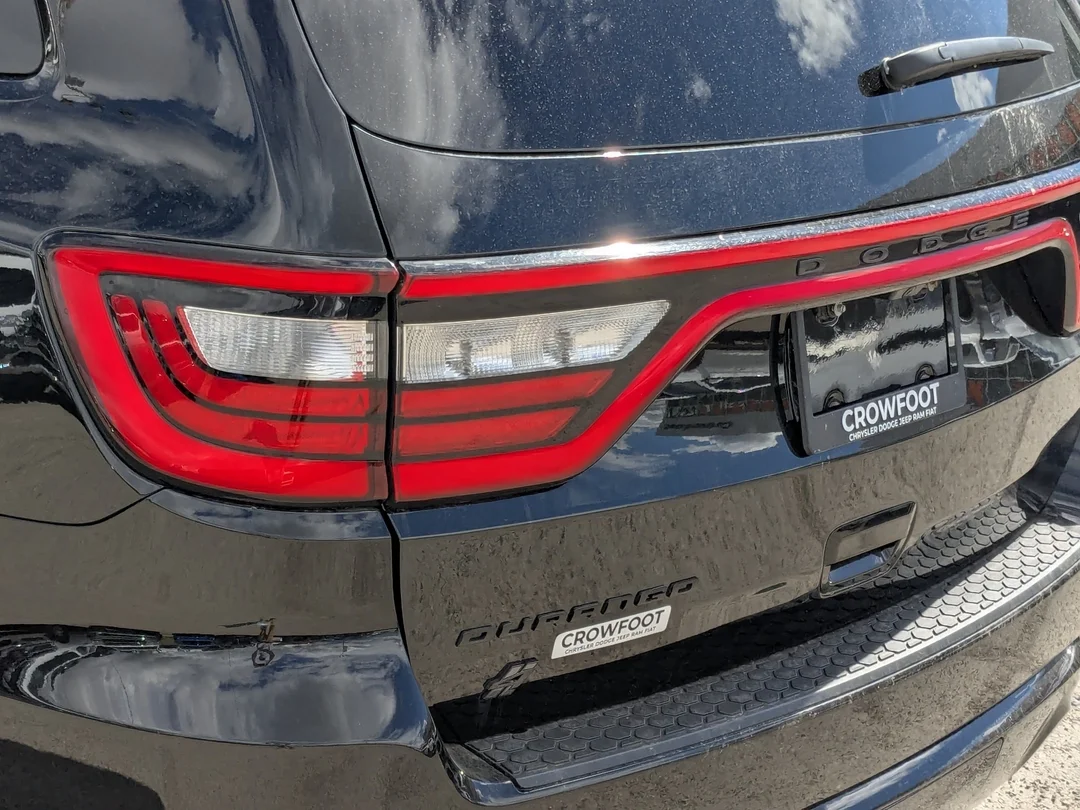 Certified Used 2024 Black Dodge SXT Plus - - AWD - Blacktop Pkg - 3rd-Row Seating (7-Pass) - Power Sunroof & More! image 11