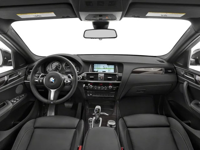 Used 2018 Alpine White BMW M40i image 4