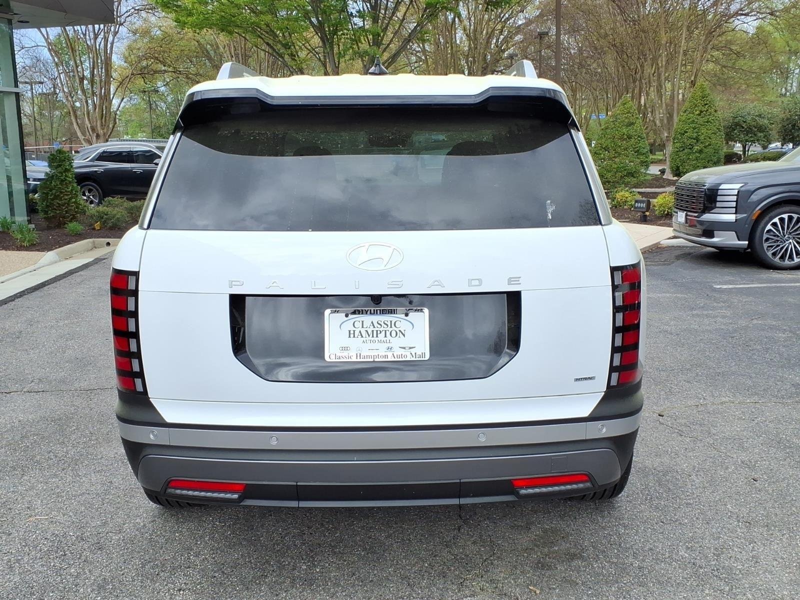 New 2026 CREAMY WHITE HYUNDAI SEL 7P AWD image 6