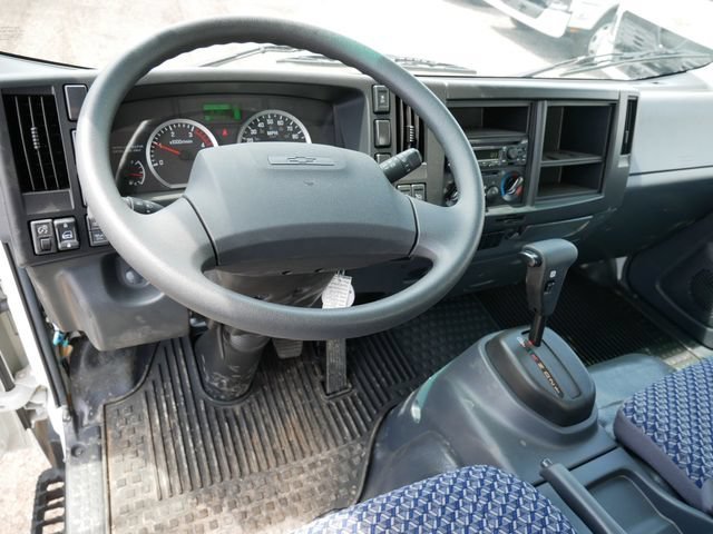 Used 2024 Arc White Chevrolet NA image 6